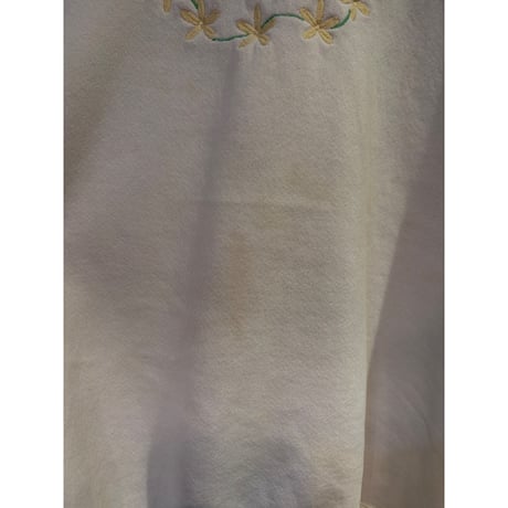 white flower sweat
