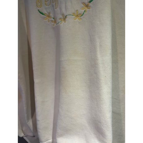 white flower sweat