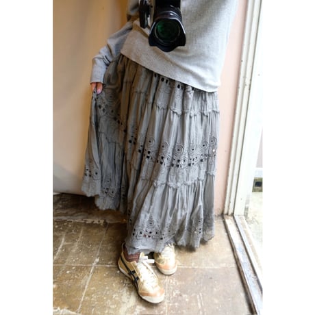 gray rose skirt