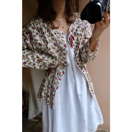 flower cardigan