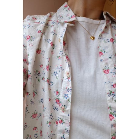 flower shirt