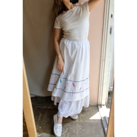 white design skirt
