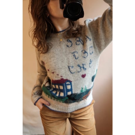 gray design knit