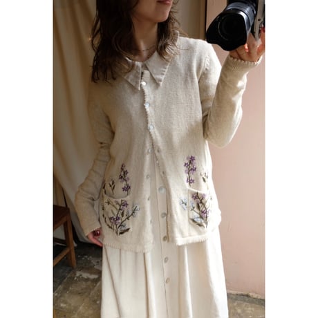 beige flower cardigan