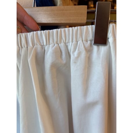 white design skirt