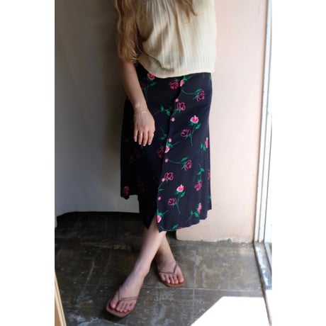 black×pink flower skirt
