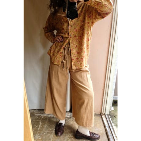beige west ribbon pants