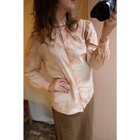 tie-dye blouse