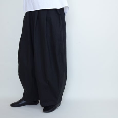 馬布のサーカスパンツ　ブラック