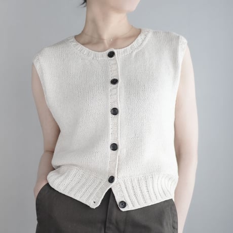 Chain Edge Vest
