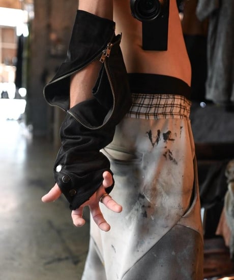 JFR "Shark fin armwarmer"