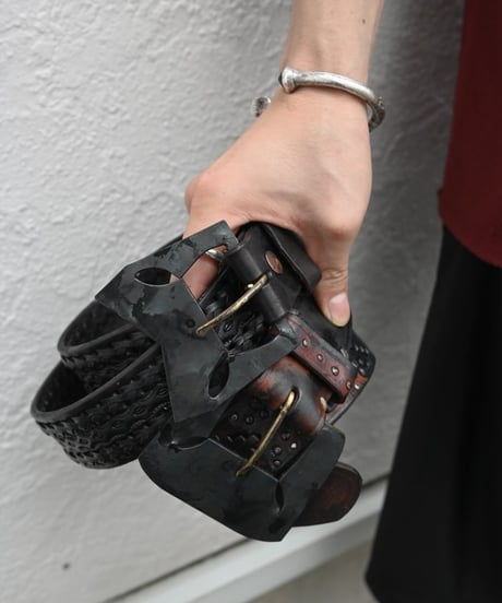 WILDFRÄULEIN × ferric "Crafted leather belt"