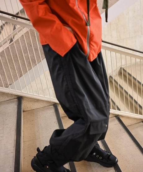 NL "T.O.P hoodie" Ventile orange brown.