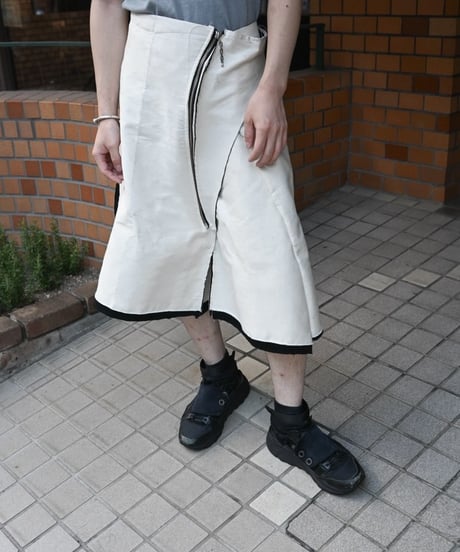 JFR "Trance gender' ghruka shorts"