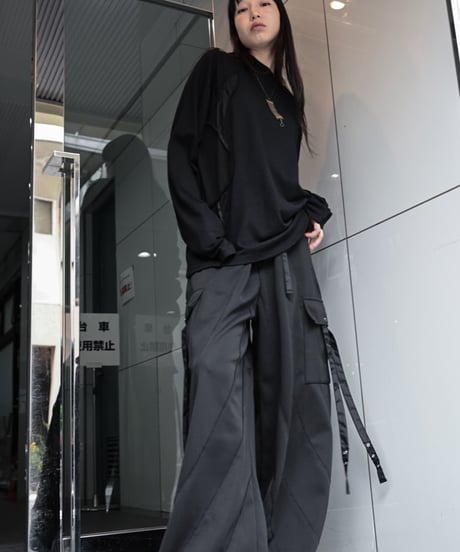 JFR "Screw tech cargo pants" N.B.A jersey.