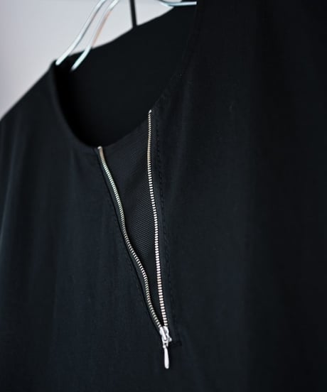 JFR "Half zip tank"