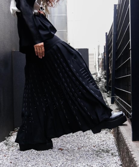 Hankes "Longers pleats skirt"