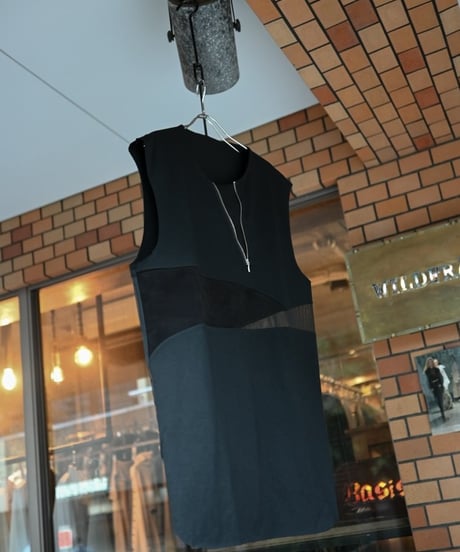 JFR "Half zip tank"