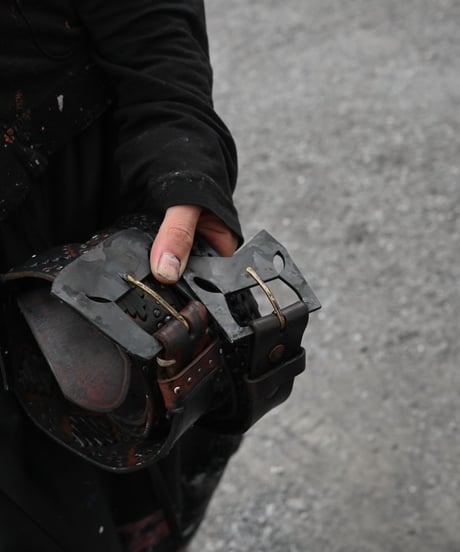 WILDFRÄULEIN × ferric "Crafted leather belt"