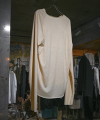 WILDFRÄULEIN "Three-d cutsew" off white.