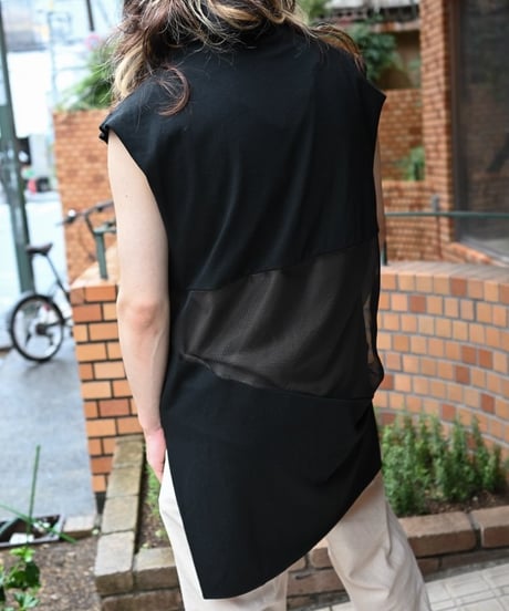 JFR "Half zip tank"