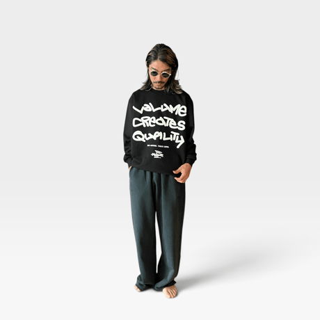 「VOLUME CREATES QUALITY」10.2 ONZ SWEAT/WHITE/BULE/BLACK/M/L/XL