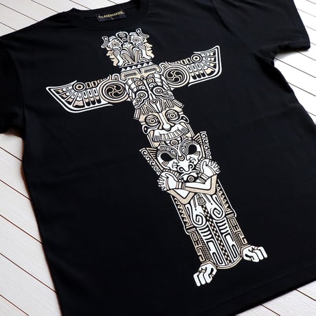 GRYPHONIAN TOTEM (BLK)