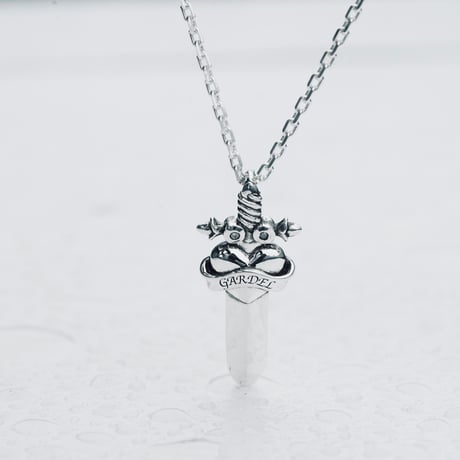 LABYRINCE DAGGER NECKLACE