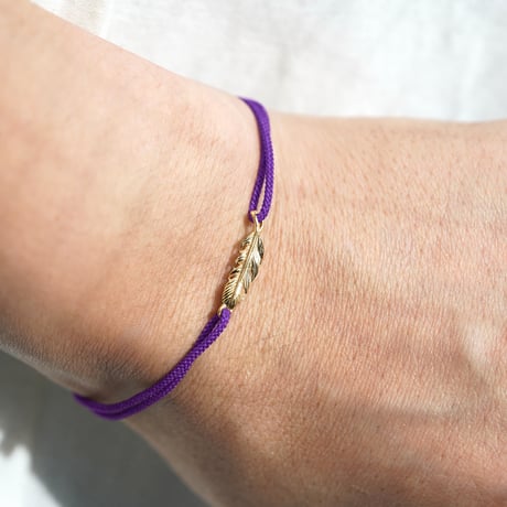 N.FEATHER CORD BRACELETS