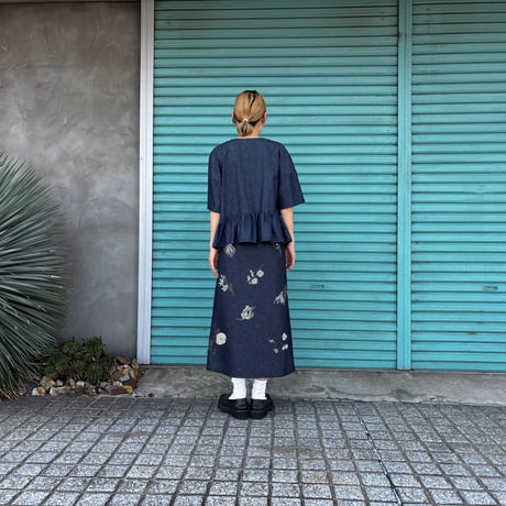 【SHADOW FLOWER DENIM SKIRT】