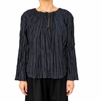 【Baked Crinkle Denim T-Blouse】