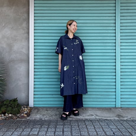 【White Flower Denim One-piece】