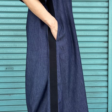 【SIDE LINE DENIM O.P / SLEEVELESS】