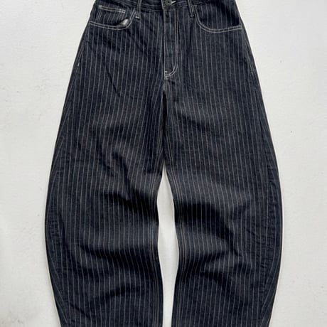 ヒッコリーバレルレッグワイドデニム【カーブパンツ】840806