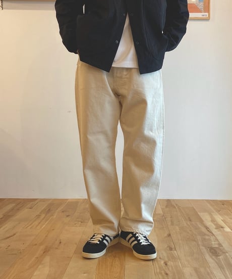HATSKI ハツキ（ユニセックス） /   WIDE TAPERED DENIM ワイドテーパード 【生成り】