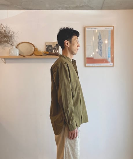 MANUAL ALPHABET マニュアルアルファベット（ユニセックス）/ WASHER TYPEWRITER LOOSE FIT B/C SHIRTS 【オリーブ】