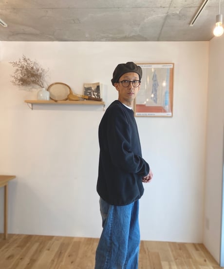 maillot マイヨ（ユニセックス）/ micro fleece pocket crew trainer 【ブラック】