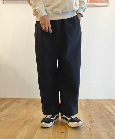 MANUAL ALPHABET マニュアルアルファベット（ユニセックス）/ THERMO JOURPANTS WIDE サーモジャーパンツワイド【チャコール】
