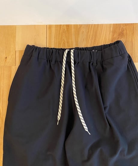 MANUAL ALPHABET マニュアルアルファベット（ユニセックス）/ THERMO JOURPANTS WIDE サーモジャーパンツワイド【チャコール】