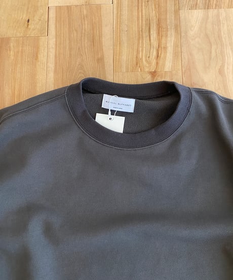 MANUAL ALPHABET マニュアルアルファベット（ユニセックス）/  30/10 WIDE SWEAT SHIRT 【チャコール】