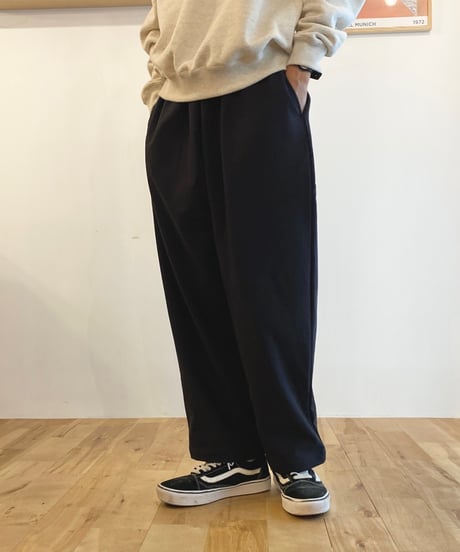 MANUAL ALPHABET マニュアルアルファベット（ユニセックス）/ THERMO JOURPANTS WIDE サーモジャーパンツワイド【チャコール】