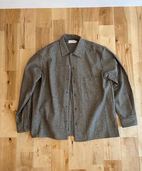 MANUAL ALPHABET マニュアルアルファベット（ユニセックス）/ COTTON TWEED PATCH SHIRTS 【ベージュ】
