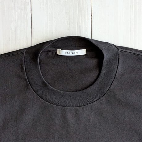 《 WOMEN 》 MANON / BACK YORK TEE ( BLACK )