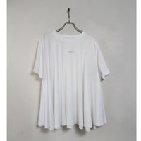 ロゴフレアTシャツ　白ホワイト