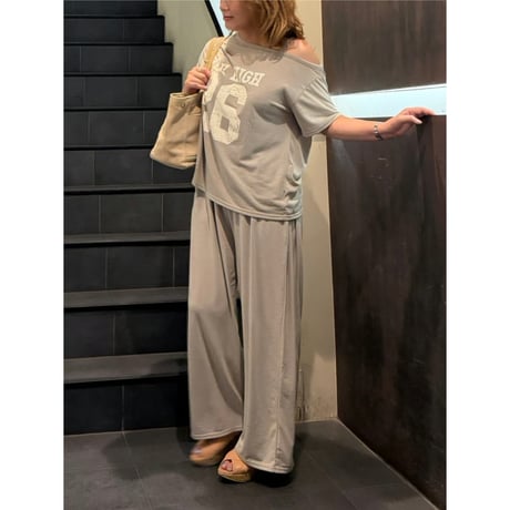 ワンショルダーTシャツセットアップ