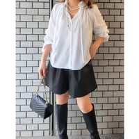 【エコレザーも登場！】ハイウエストタックショートパンツ　黒ブラック　ブラウン