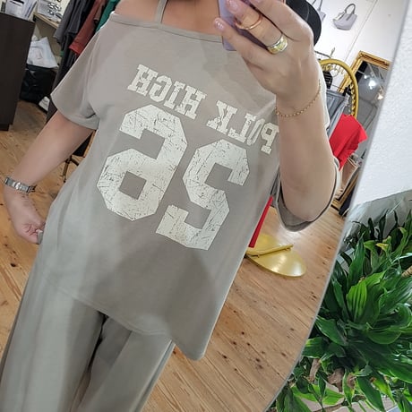 ワンショルダーTシャツセットアップ