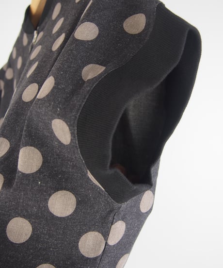 「STRETCH DOT DENIM」ワイドスライダーベスト