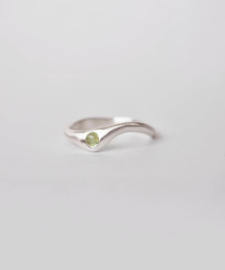 Dew ring (Peridot)