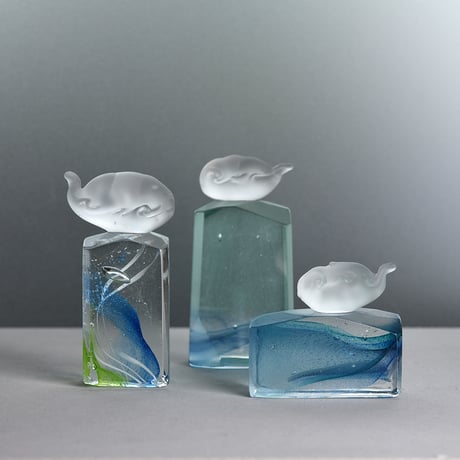 ガラス駒「クジラ雲」/輪島明子